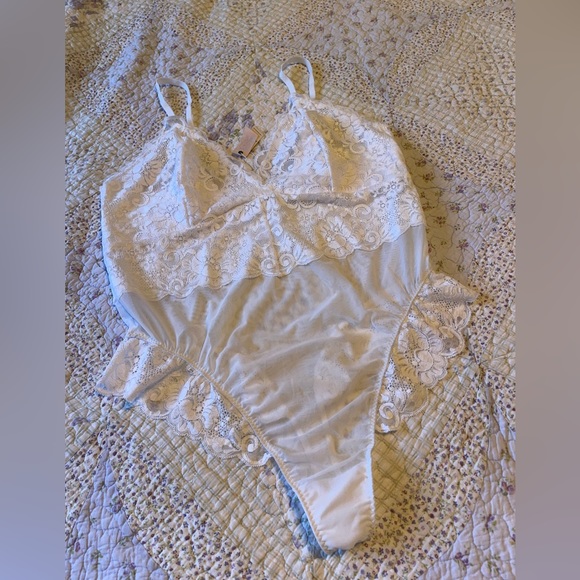 NWT HAH Bodysuit Sz XL🤍 - Picture 5 of 16